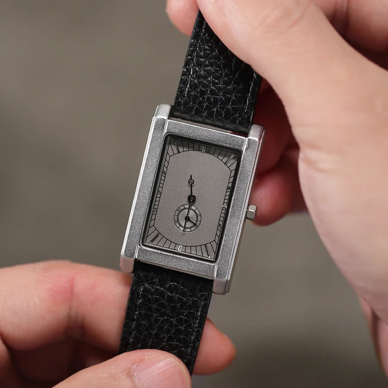 Valtren® – Ducare Square | Luxury Tank-Style Watch for Men with Quartz or Automatic Movement – Vintage Elegance for Gentlemen