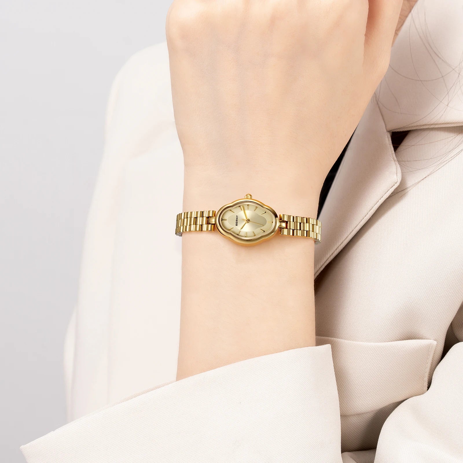 Oravelle® – Auréa Mini | Minimalist Gold Ladies’ Watch & Jewelry Bracelet Set – Petite, Elegant & Chic