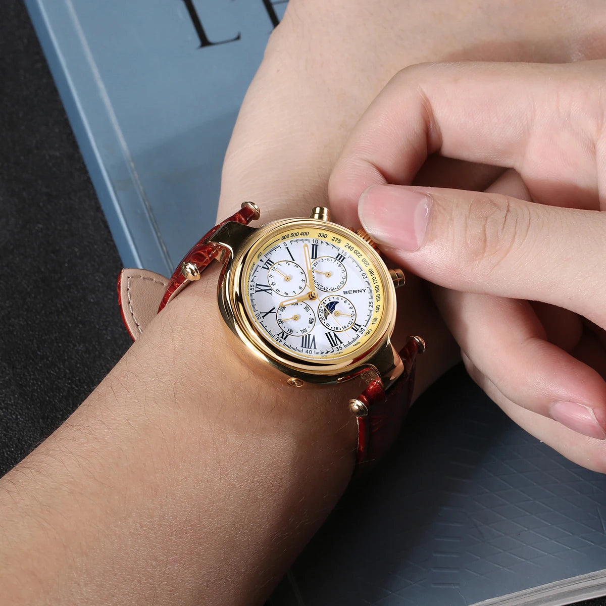 Solunar® – Men's Classic Automatic Watch | Seagull ST1652, Sun & Moon Phase, Luminous Dial, Mechanical Elegance