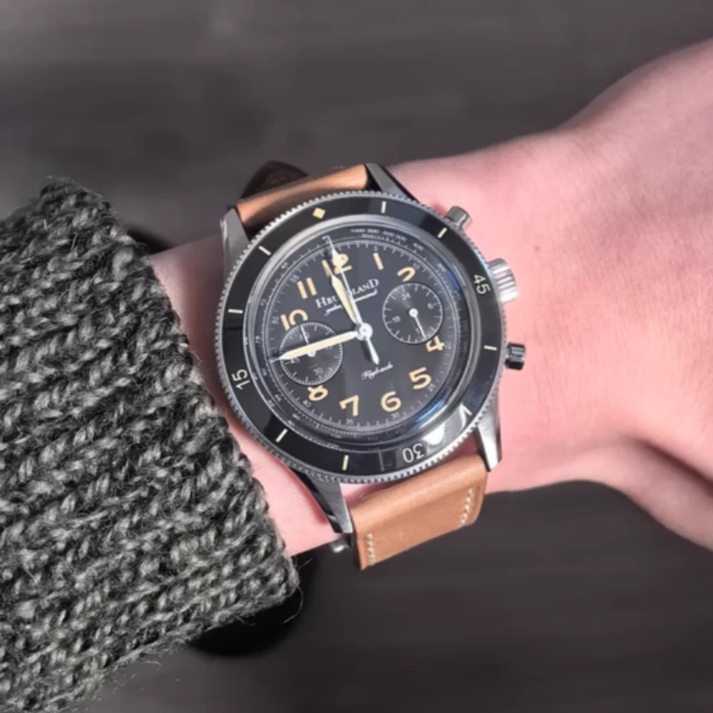 NightValor® – Men's VK64 Quartz Chronograph | 40mm, Luminous Dial, 100m Waterproof, Leather Strap, Stainless Steel