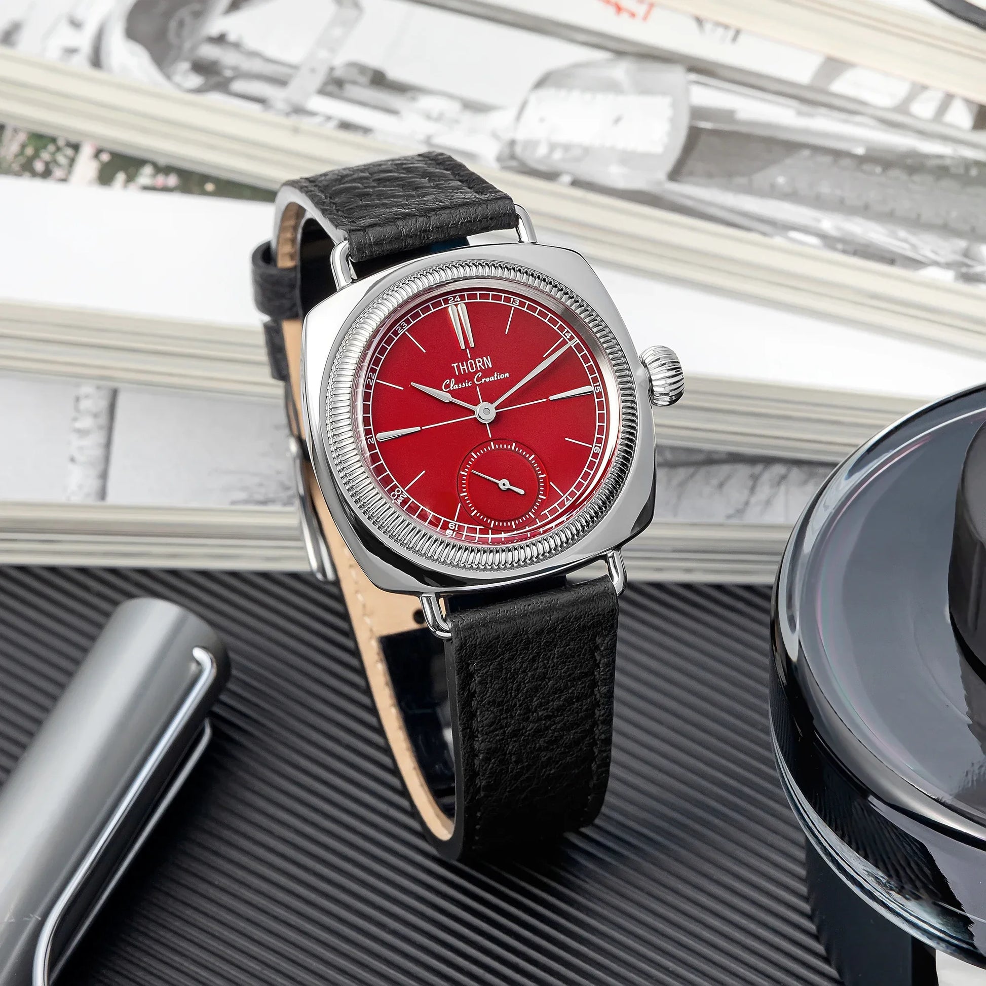 Mirellor® – Vintage Pillow Quartz Watch | 36MM, Classic Oyster Style, Couple Design, Imported Movement