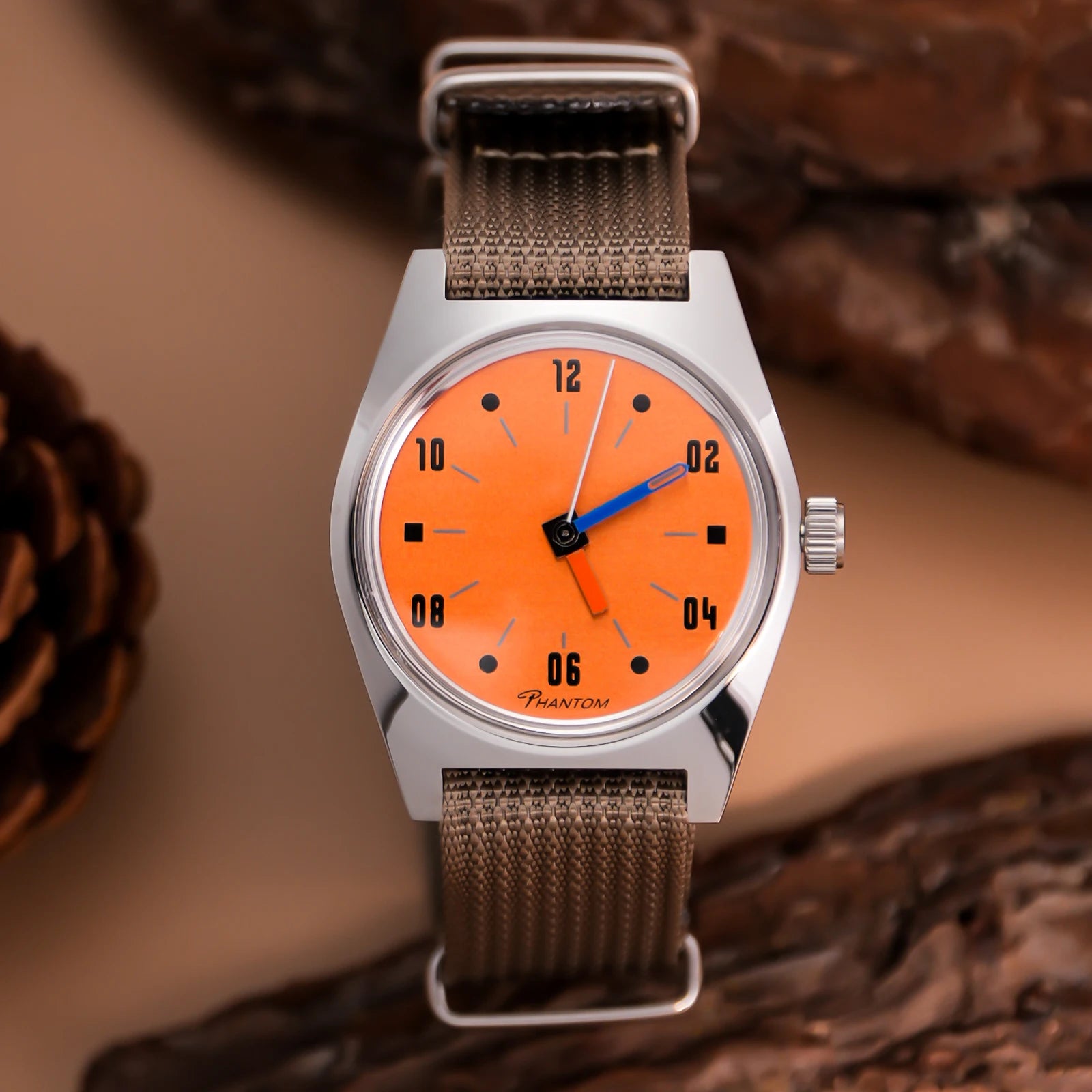 Montcaire® – Liora 7120 | 36mm Hand-Wound Mechanical Watch with Minimalist Retro Design – Perfect as a Couple’s Timepiece